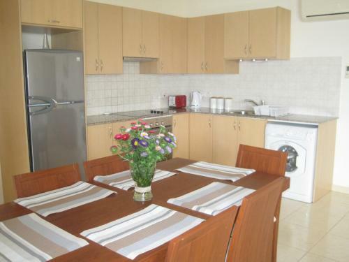 Apartamento Polyxenia Isaak Annex Sea View Apt