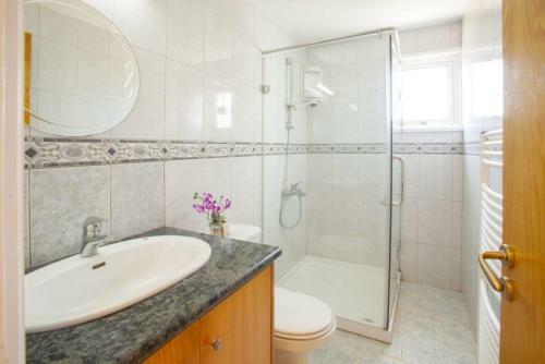 ?imagine Renting A Villa With Very Large Pool? Protaras Villa 98