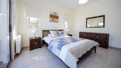 Rent Private Villa 196