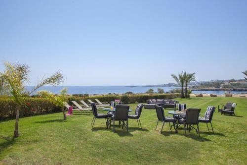 ?villa In A Fantastic Location On The Seafront? Protaras Villa 48