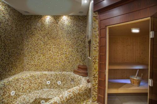 ?villa In A Fantastic Location On The Seafront? Protaras Villa 48