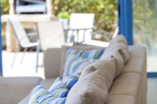 ?villa In A Fantastic Location On The Seafront? Protaras Villa 48