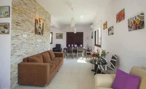 ?renting This 5 Star Villa Near Fig Tree Bay? Protaras Villa 21