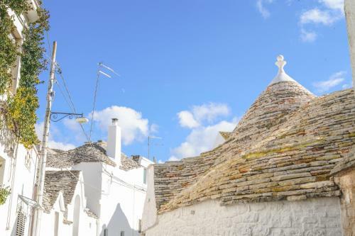 Bed & Breakfast Trulli Ant� Charme & Relax