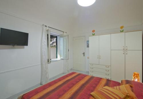 Amalfi Apartment Sleeps 3