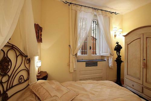Amalfi Villa Sleeps 12 Pool Air Con Wifi