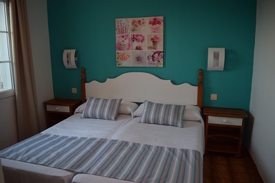 Apartamentos Castell Sol