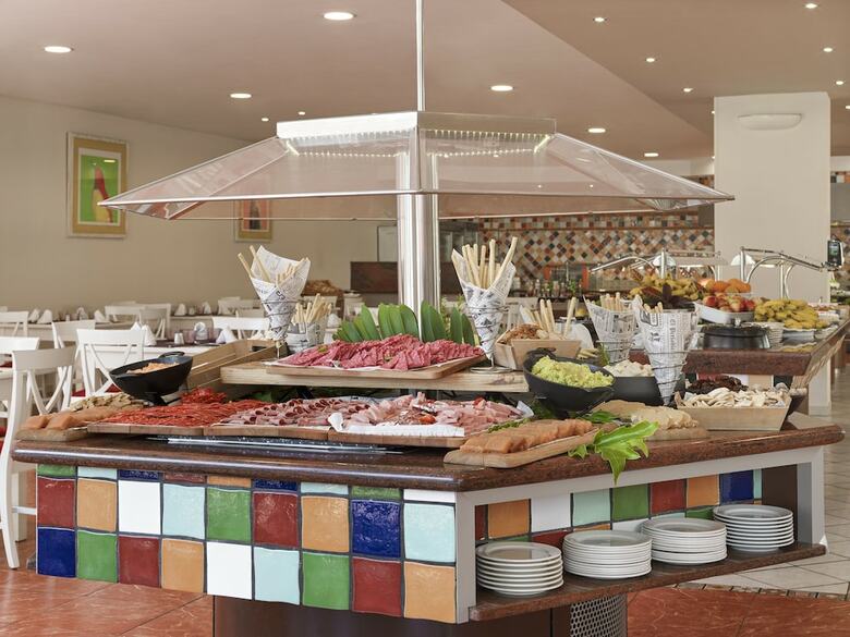 Hotel Las �guilas