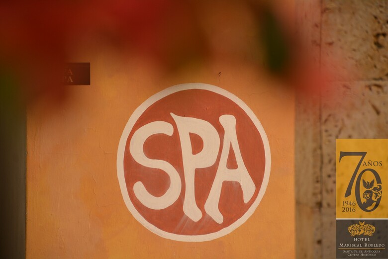 Hotel Mariscal Robledo