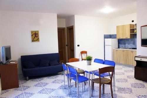 Mare Apartments