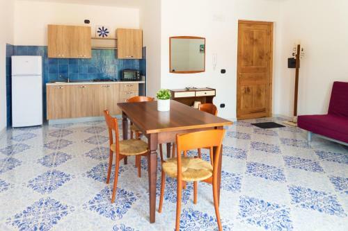 Mare Apartments