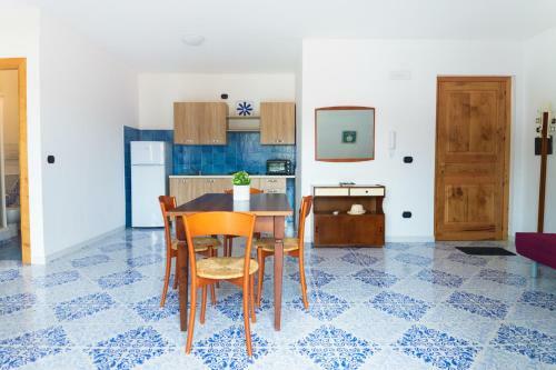 Mare Apartments