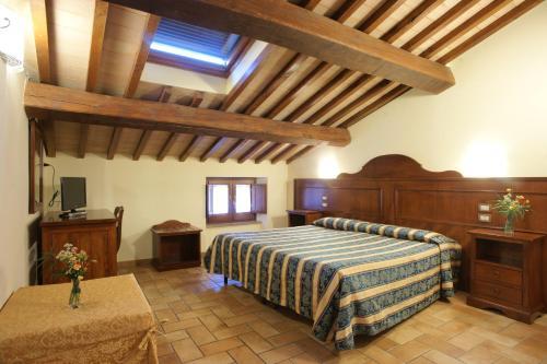 Hotel Albergo La Rocca