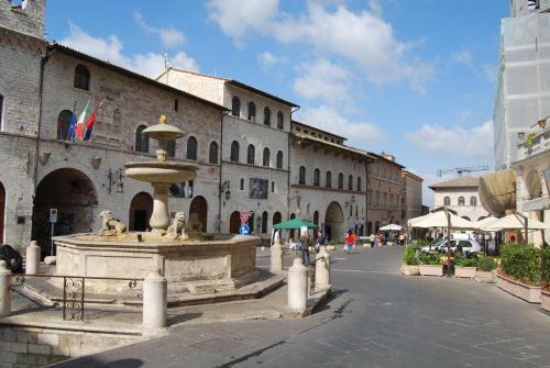 Hotel Albergo La Rocca