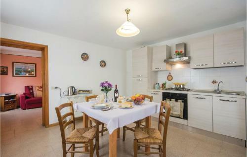 Two-bedroom Apartment In Bagni Di Lucca -lu-