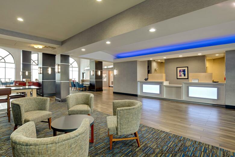 Hotel Holiday Inn Express & Suites Opryland