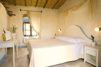 Hotel Albergo Diffuso Mannois