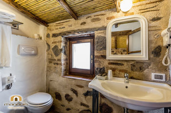 Hotel Albergo Diffuso Mannois