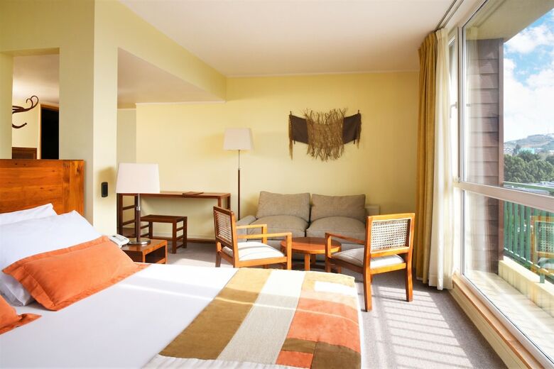 Hotel Solace