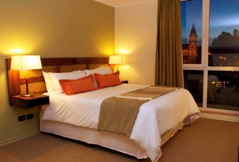 Hotel Solace