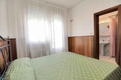 Hotel Venus Best Price