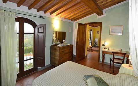 Castelfiorentino Villa Sleeps 10 Pool Wifi