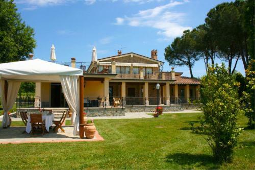 Santa Lucia Villa Sleeps 14 Pool Air Con Wifi