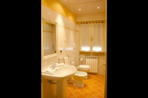 Santa Lucia Villa Sleeps 14 Pool Air Con Wifi
