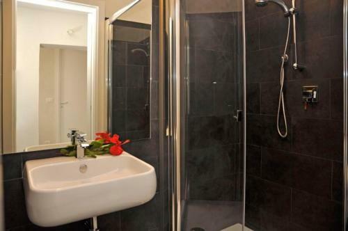 Cava D'aliga Villa Sleeps 16 Pool Air Con Wifi