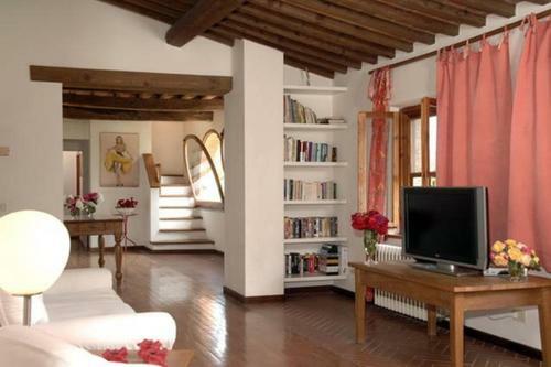 Villa Podere Poggialto