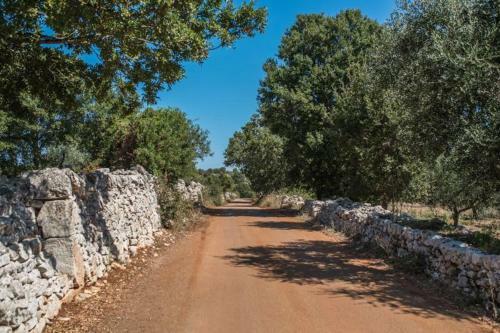 Cisternino Villa Sleeps 7 Pool Air Con Wifi