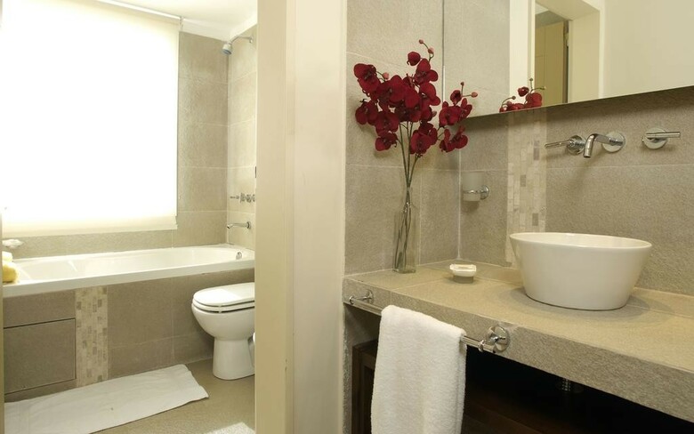 Hotel Village Condo