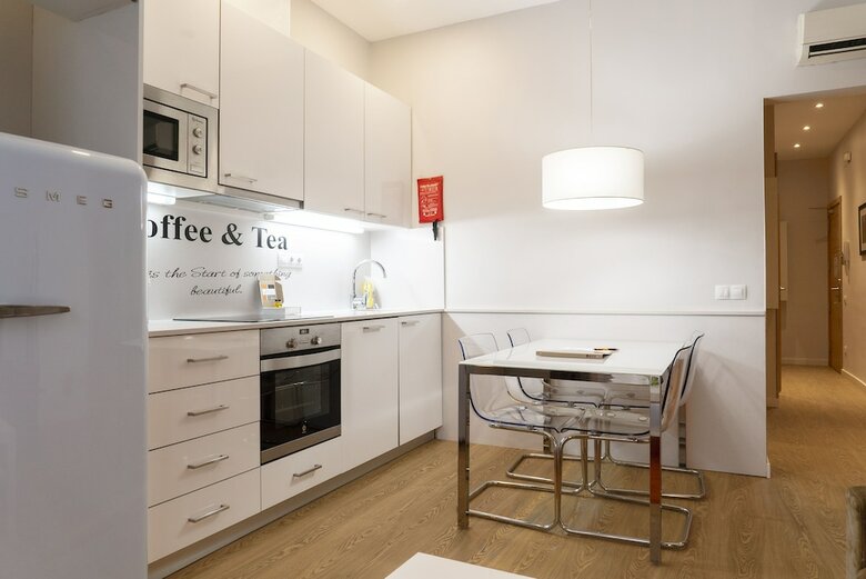 Dailyflats Apartments - Villarroel Centre