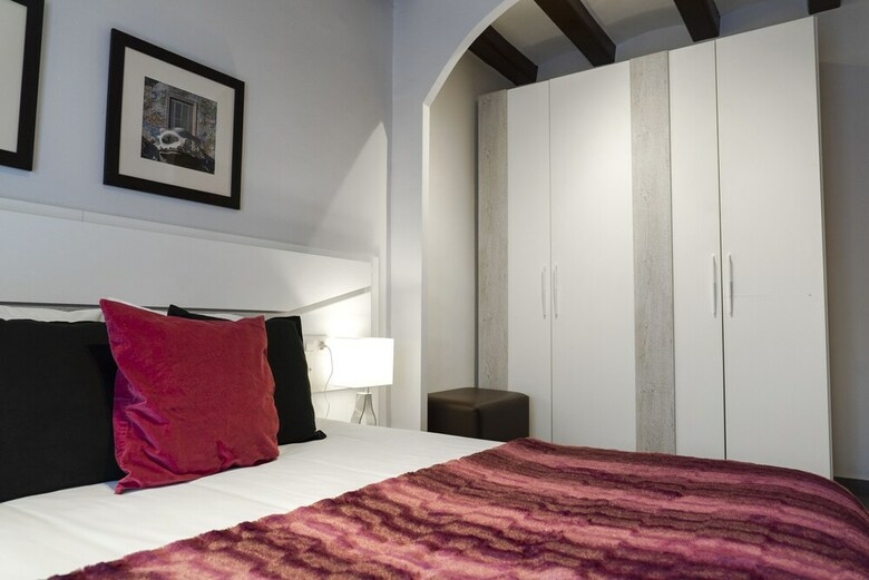Dailyflats Apartments - Villarroel Centre