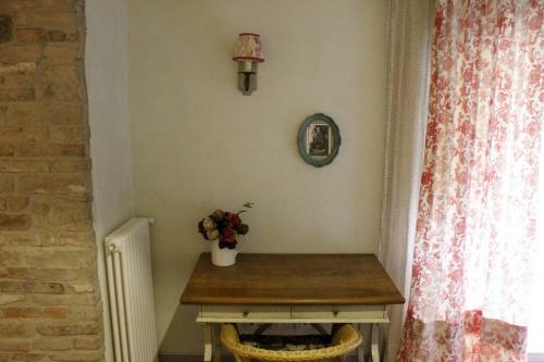 Hostal Private Room In Small Medieval Borgo