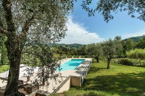 Piano Di Conca Villa Sleeps 10 Pool Air Con Wifi