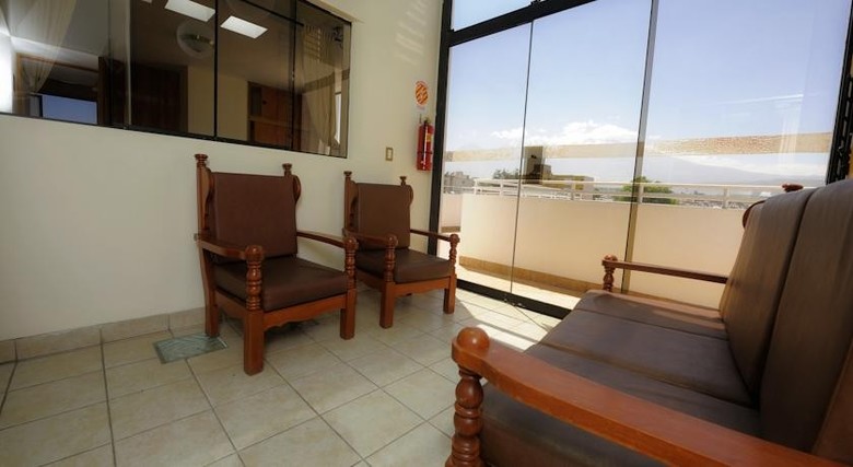 Hotel Natura Inn