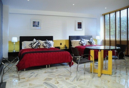 Ofi Hotel
