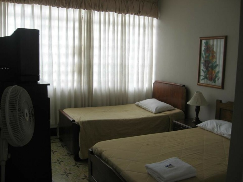 Hostal La Colina