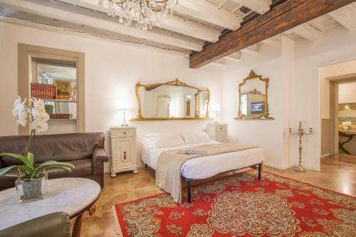Hostal Corte Realdi Boutique Rooms