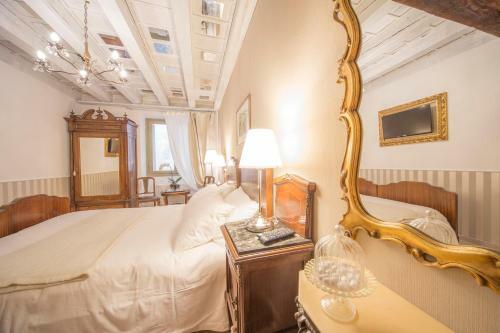 Hostal Corte Realdi Boutique Rooms