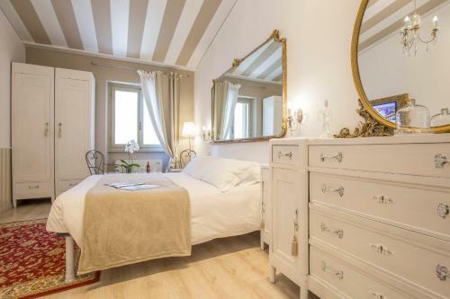 Hostal Corte Realdi Boutique Rooms