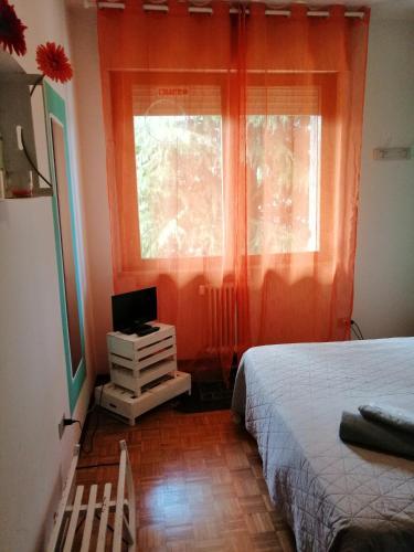 Hostal Luzzatti Rooms