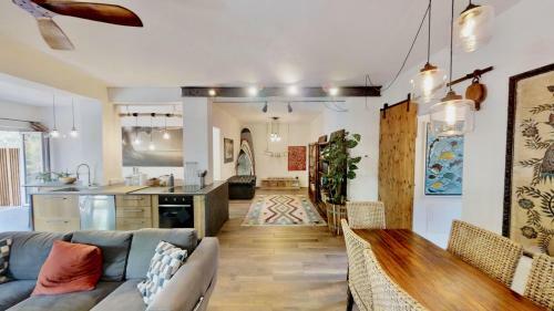 Triestevillas Tropical Murat, 6 Guests Terrace And Surfer'style