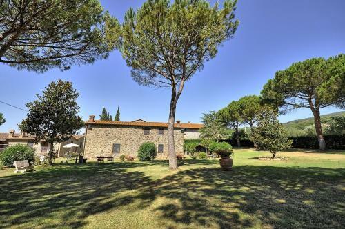 Vernazzano Basso Apartment Sleeps 6 T242205