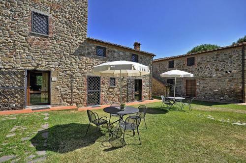Vernazzano Basso Apartment Sleeps 6 T242205