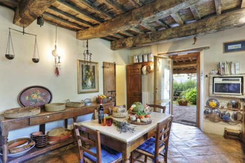 Umbertide Villa Sleeps 11 Pool Wifi