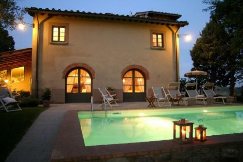 Terranuova Bracciolini Villa Sleeps 12 Pool Air Con