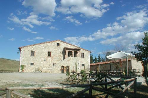 San Gimignanello Apartment Sleeps 9 Pool Wifi