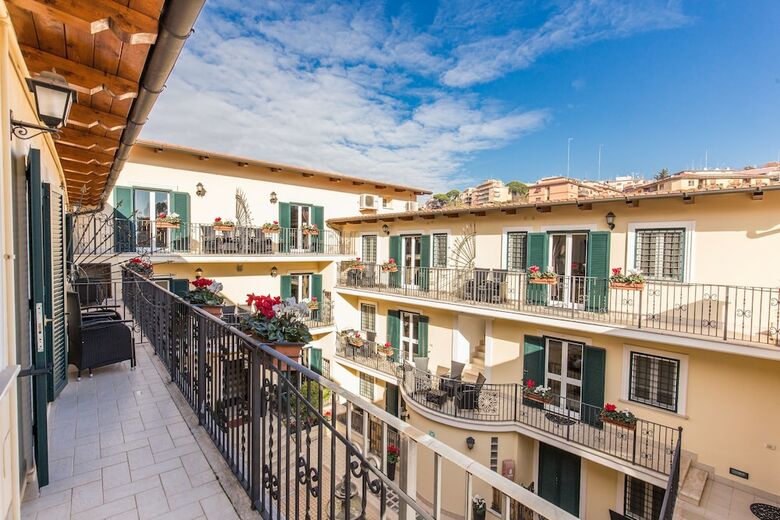 Hotel Aurelia Vatican Apartments